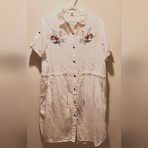 One Size Polo Collar Embroidery Dress